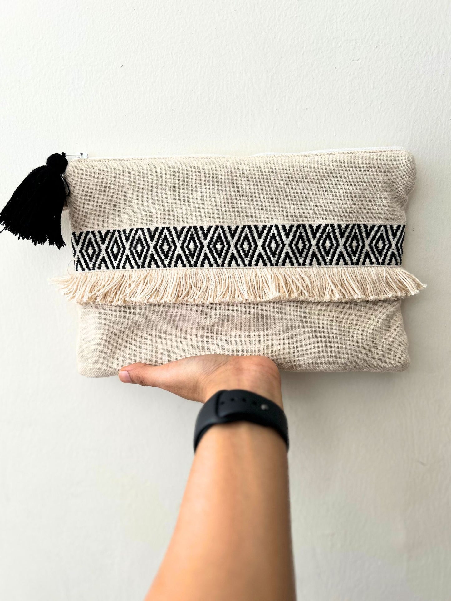 Yin Yang Pouch - jasmeyhomes