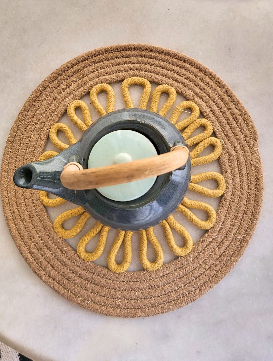 Set of 2 Whirlwind Table Placemat -Yellow - jasmeyhomes