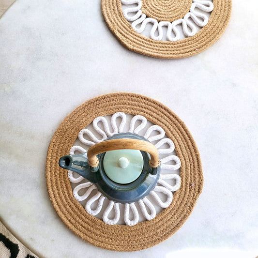 Set of 2 Whirlwind Table Placemat - White - jasmeyhomes