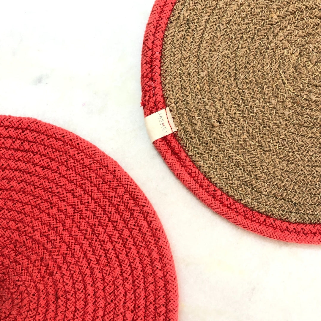 JASMEY HOMES Two-Sided Cotton Tablemats/Placemats Heat Resistant Dining Table Place Mats for Kitchen Coffee Table Wedding Party (12 inches / 30 cm Round) Coral, Set of 2 - jasmeyhomes